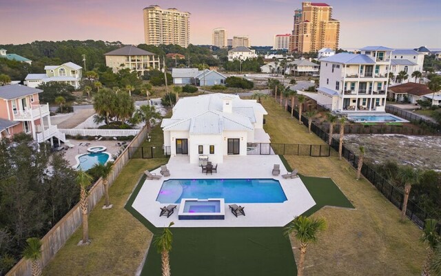 Bourbon Breeze by Five Star Properties