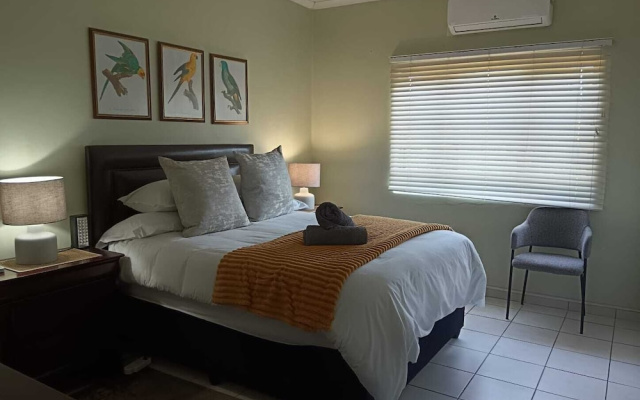 12 Saddleback Village
