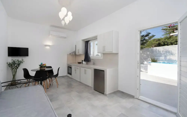 New Lux Villa Kambos & Prive Jacuzzi