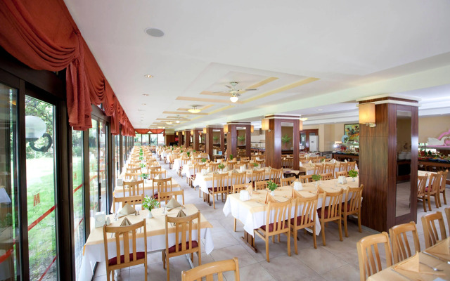 Marbel Hotel by Palm Wings