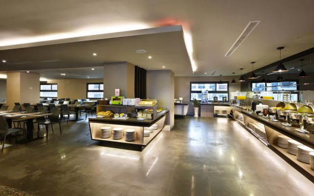 Fine Hotel