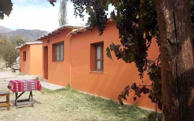 La Casona Amarilla