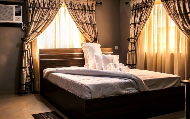 The Oragon Hotel