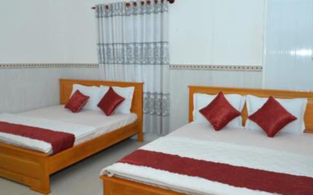 Thanh Binh Hotel Pleiku