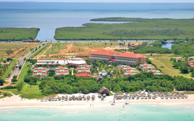 Iberostar Tainos