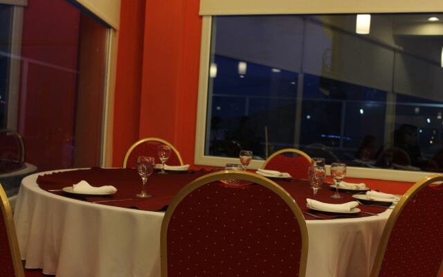 Hotel Costanera del Sur