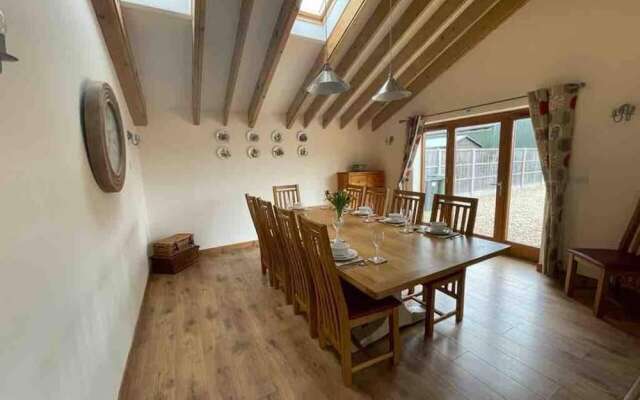 Charming Norfolk Barn Conversion in Barnham Broom