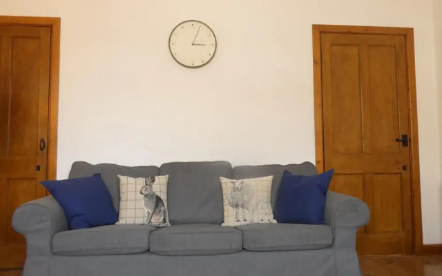 Central 2-bed Flat in Edinburgh