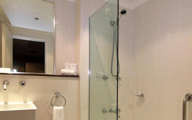 Batman’s Hill on Collins