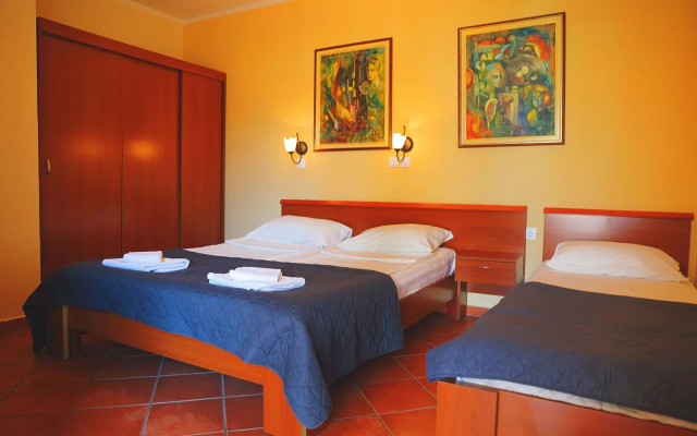 Hotel Meduza