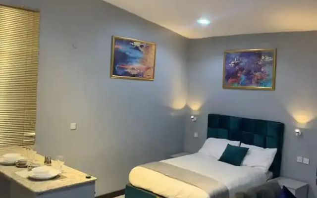 Open plan studio apartment unit