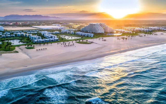 Vinpearl Resort & Golf Nam Hoi An
