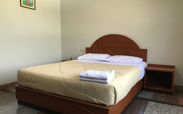 Lopburi Residence 2 Hotel And Resort