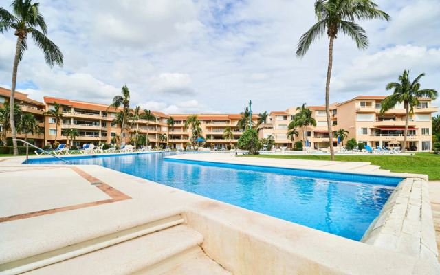 Villas Del Mar D-105 By Lockey