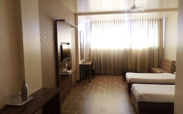 Hotel Rajvikas Residency