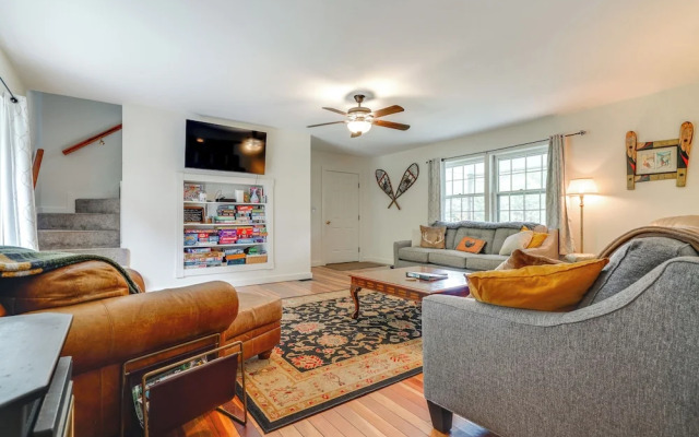 Londonderry Retreat ~ 3 Mi to Lowell Lake!