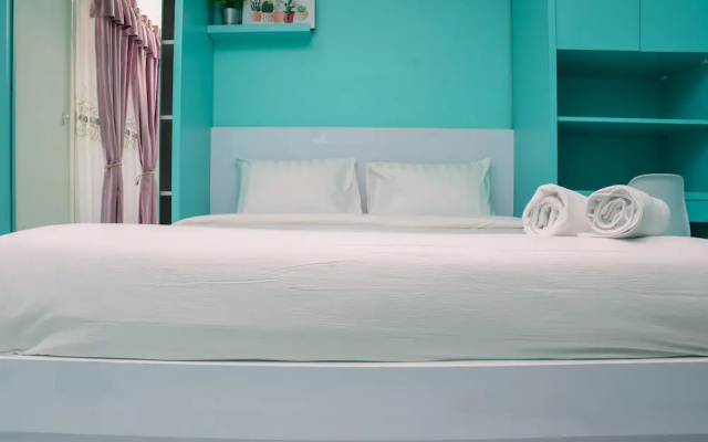 Brand New and Stylist Studio Room at Amethyst Apartment by Travelio – Guest Rooms – Jakarta