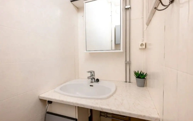 2ndhomes Bright 125m2 4BR Center Apt