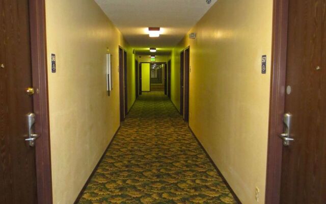 Motel 6 Concordia, MO