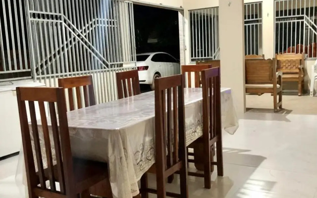 Casa agradável próx ao rio e restaurant, 4 quartos