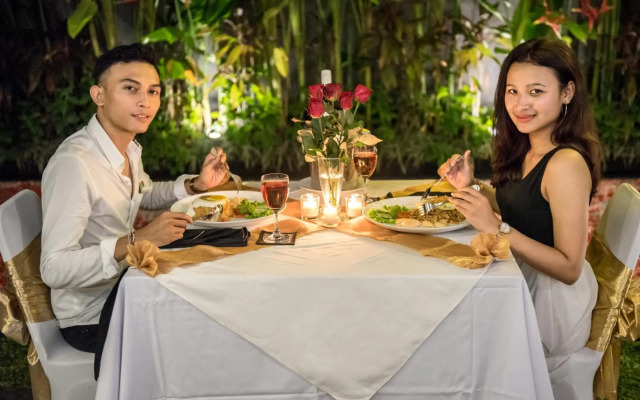 Sandi Agung Villa Bidadari