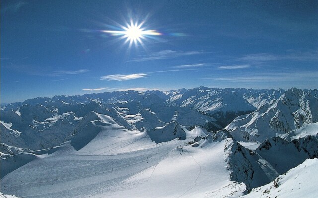 Contemporary Apartment in Kampl near Ski Area