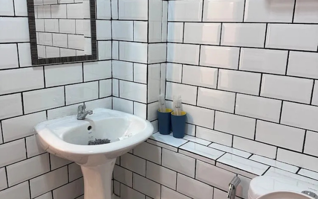 Ru Jia Hai She Hotel