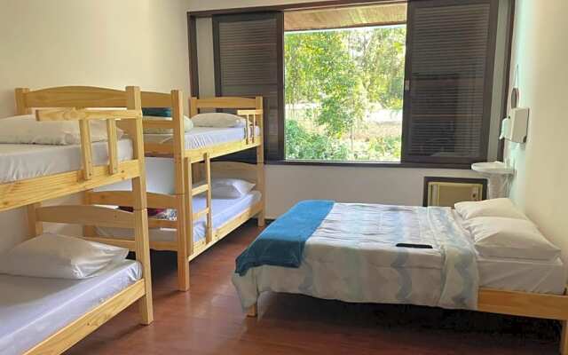 Hostel Jardim de Lótus