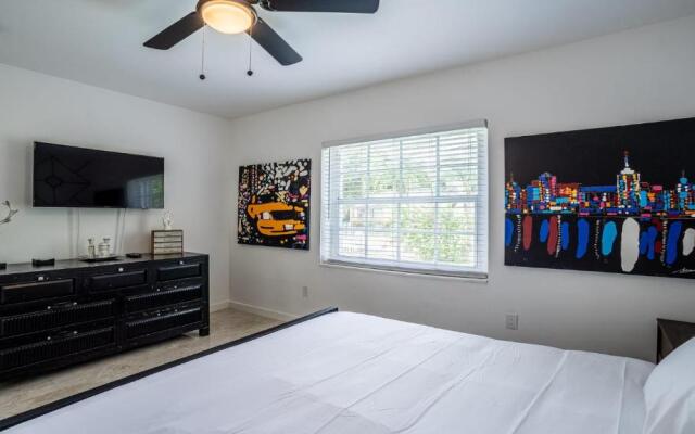 Designers Den Creative Space Garden and Parking