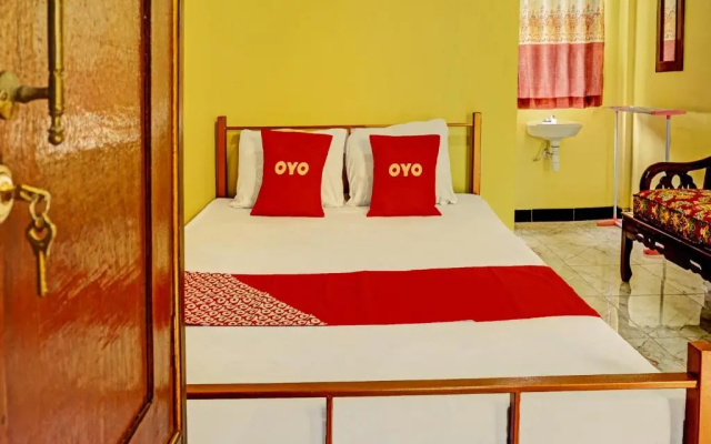 OYO 92215 Ampiran Bromo Syariah