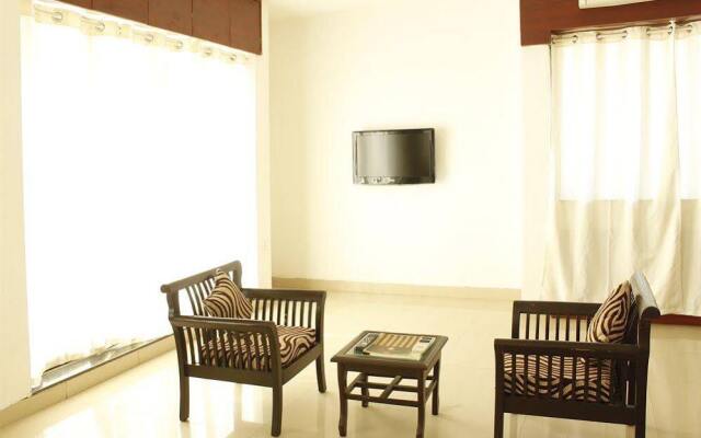 Laurent & Benon Premium Serviced Apartment Ghansoli West