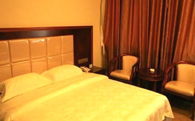 Lanzhou Huachen Hotel