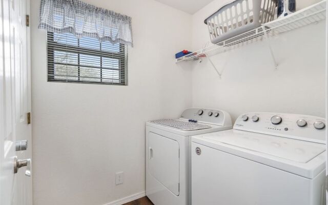 Guest House at The Greens - Dolly Parton's Stampede