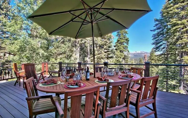 Wilderness Lodge - 5 Br Home