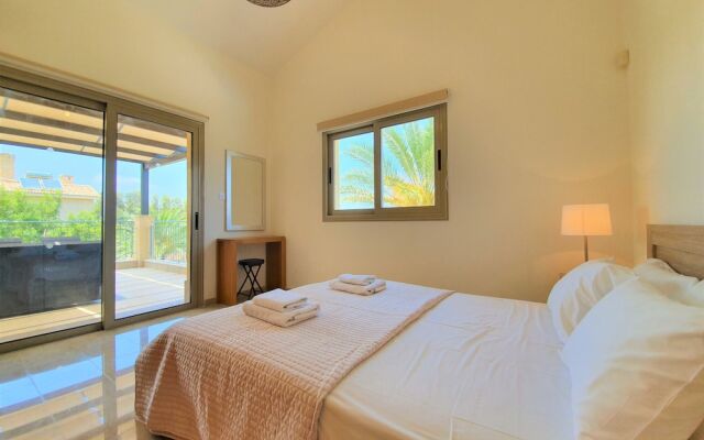 Hector Beach Villa - Sandy Beach Villas