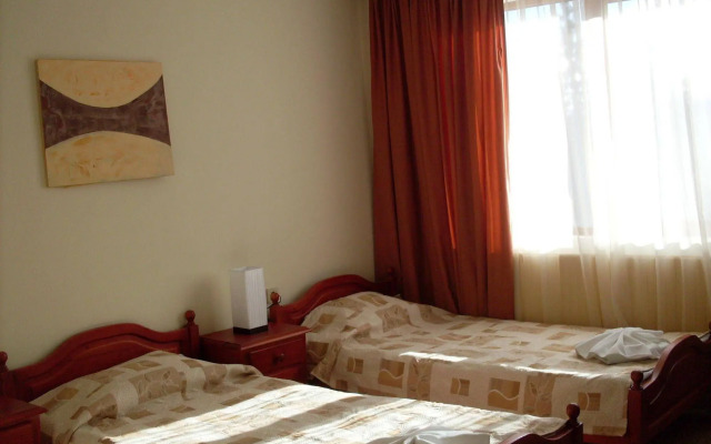 Hotel Elina