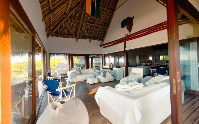 The Beach House at Praia da Rocha