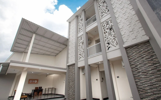 Oyo 1182 Shevin Guest House Syariah