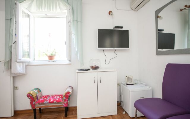 Guesthouse Ana