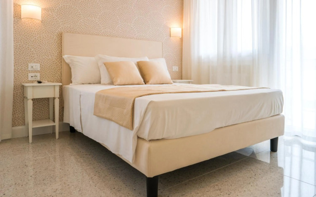 Guest House Train Station