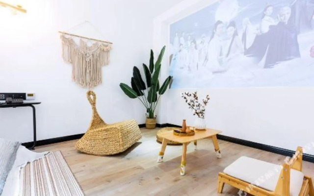 Shancheng Impression Gaokong River View Hostel