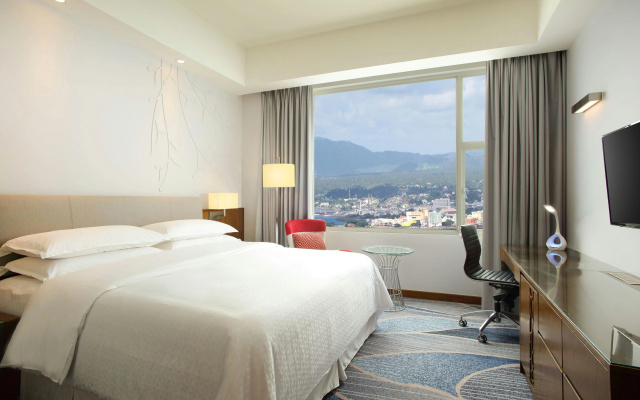 Four Points by Sheraton Manado – Guest Rooms – Manado