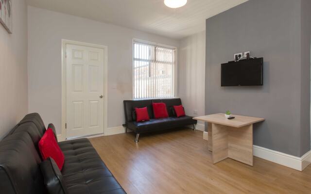 Townhouse @ 55 Brooklyn St