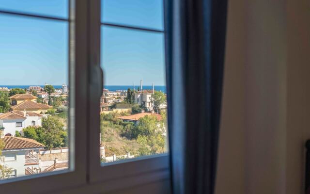 Infinity Sky - Premium Apartment