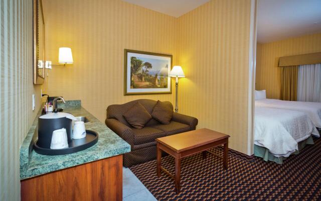 Hampton Inn & Suites Sacramento-Cal Expo