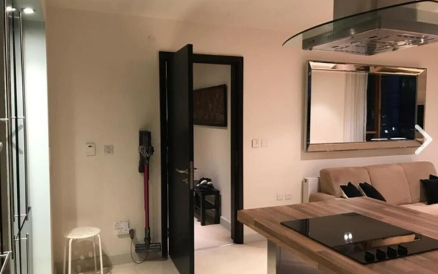 Charming Apartment max 15 Mins Close Airport Lagos