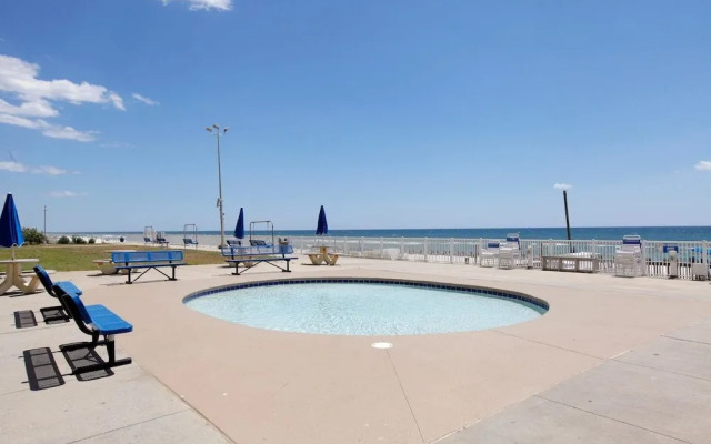 Regency Towers Beach Resort by Panhandle Getaways