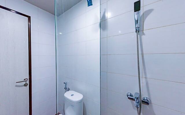 Sans Hotel Berau Square