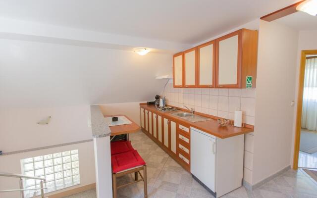 Apartments Miše