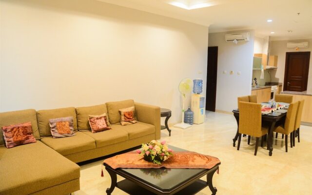 Awesome 3br Bellezza Permata Hijau Apartment Near Senayan
